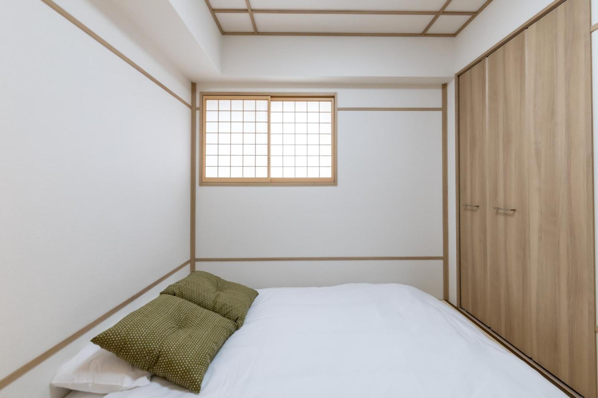H2H Shinsaibashi Apartment Osaka Exterior photo