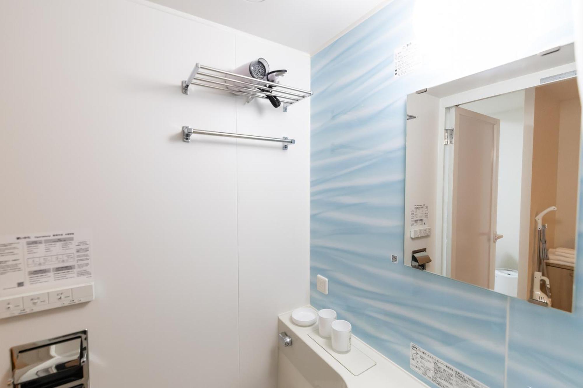 H2H Shinsaibashi Apartment Osaka Exterior photo
